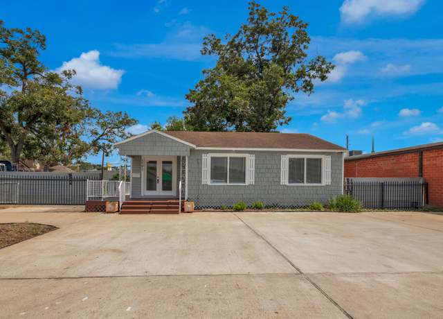 Property at 3743 Erie St, Houston, TX 77017, 2 beds, 1.5 baths