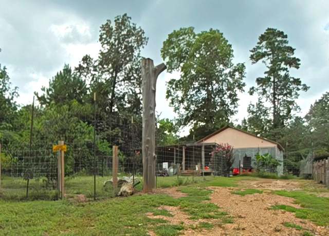 Property at 159 Greens Elbow, Livingston, TX 77351, 1 bed, 1 bath