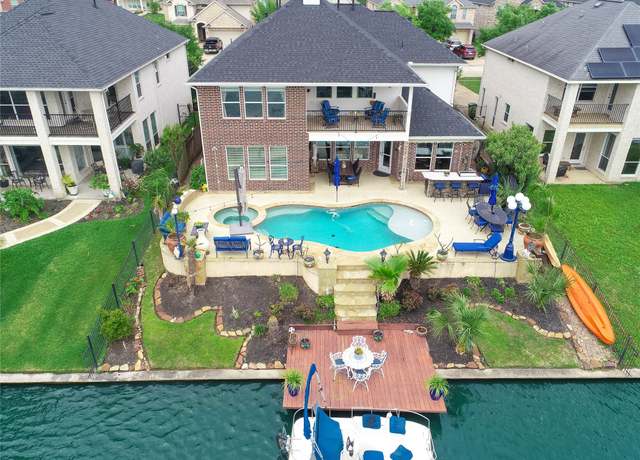 Property at 17931 Harbour Bridge Point Dr, Cypress, TX 77429, 5 beds, 3.5 baths