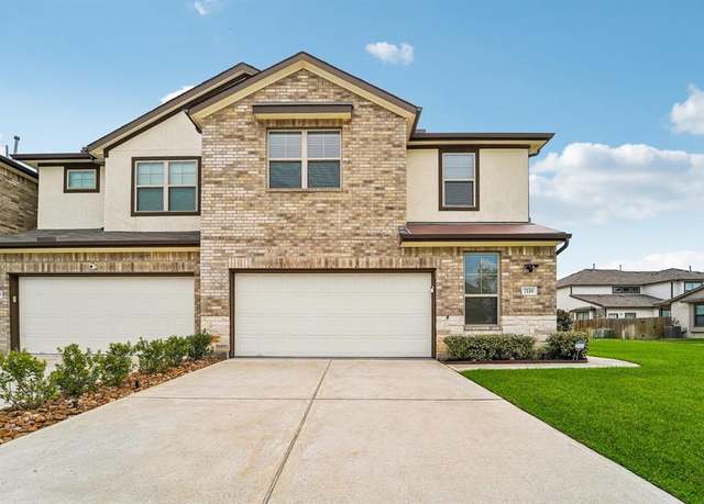 Property at 7118 Elgin St, Pearland, TX 77584, 4 beds, 2.5 baths