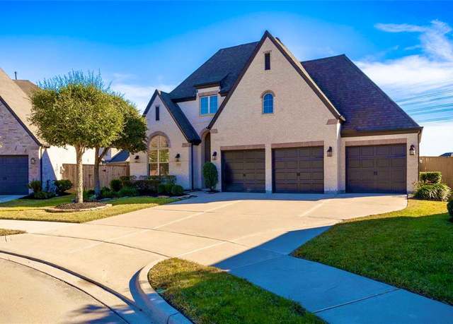 Property at 5903 Grace Falls Dr, Richmond, TX 77407, 4 beds, 3 baths