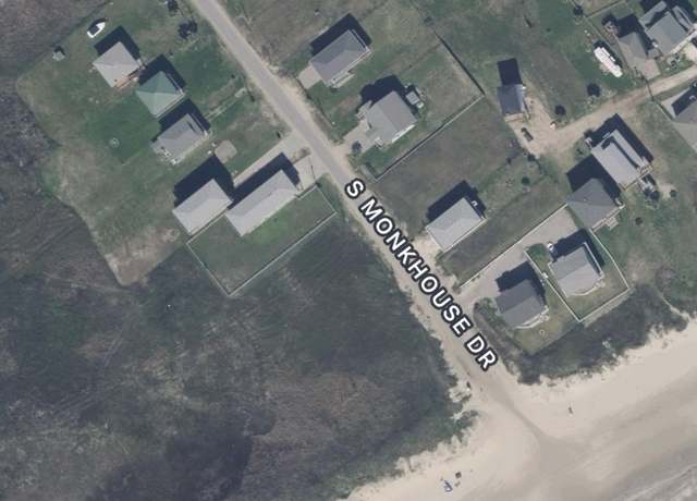 Property at 868 S Monkhouse Dr, Crystal Beach, TX 77650