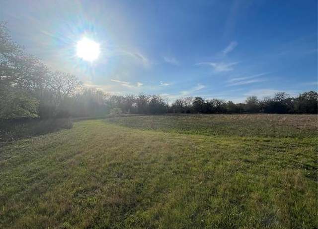 Property at 242 Private Road 1068, Hallettsville, TX 77964