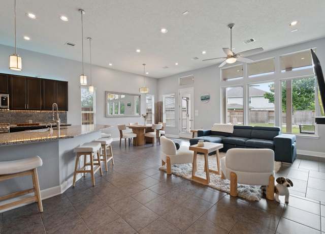 Property at 10151 Cimarron Canyon Ln, Magnolia, TX 77354, 4 beds, 2.5 baths