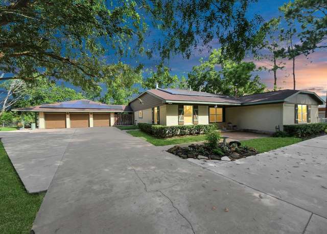 Property at 5103 Diamond Springs Dr, Missouri City, TX 77459, 4 beds, 3 baths