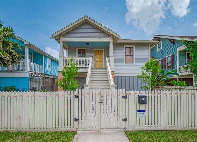 Property at 1715 Mechanic St, Galveston, TX 77550, 2 beds, 1 bath