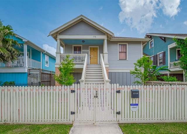 Property at 1715 Mechanic St, Galveston, TX 77550, 2 beds, 1 bath