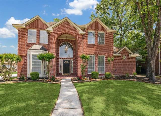 Property at 30010 Nanton Dr, Spring, TX 77386, 4 beds, 3.5 baths