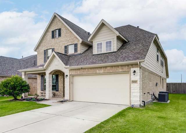Property at 14146 Little River Dr, Baytown, TX 77523, 4 beds, 3.5 baths