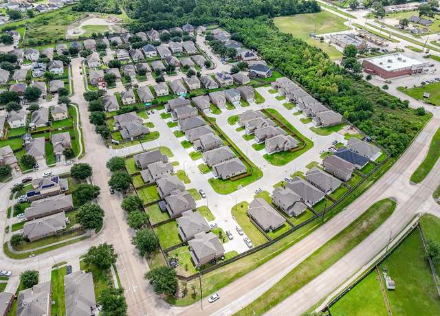 Property at 2807 Topiary Ln, Houston, TX 77014, 4 beds, 2.5 baths