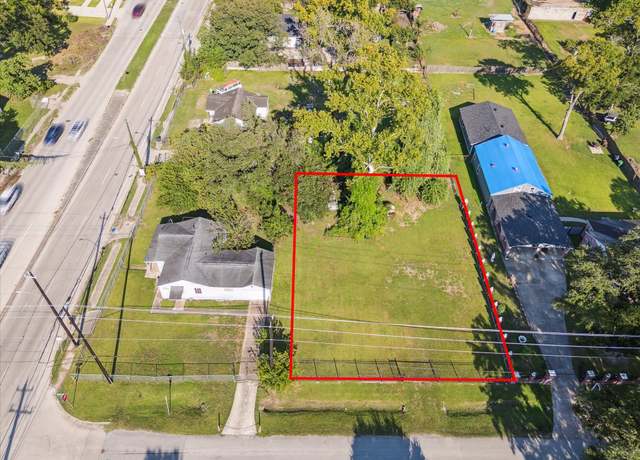 Property at 7502 Ley Rd, Houston, TX 77028