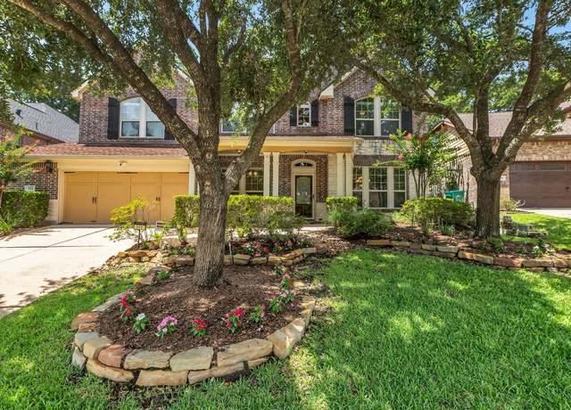 Property at 111 N Almondell Cir, The Woodlands, TX 77354, 5 beds, 3.5 baths