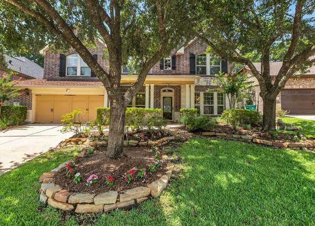 Property at 111 N Almondell Cir, The Woodlands, TX 77354, 5 beds, 3.5 baths