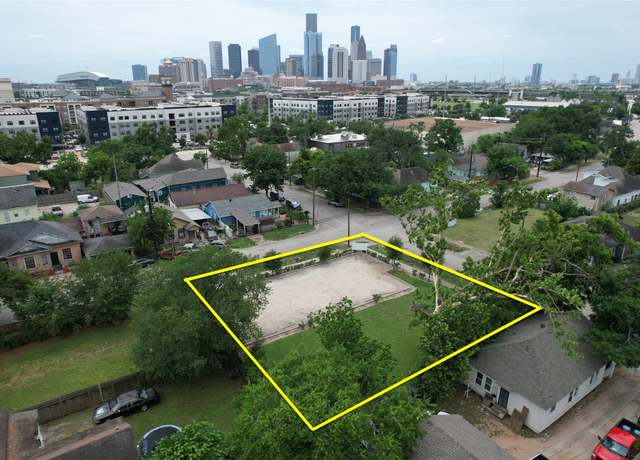 Property at 1606 Terry St, Houston, TX 77009