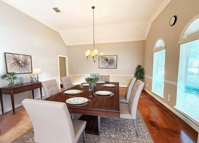 Property at 2227 Greenhaven Dr, Sugar Land, TX 77479, 4 beds, 3.5 baths
