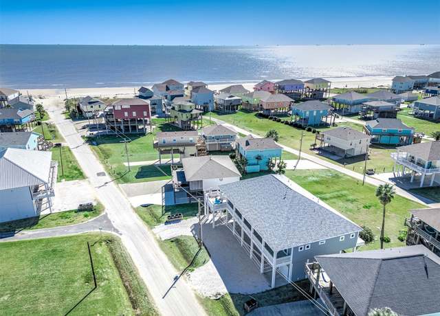 Property at 937 S Cove, Crystal Beach, TX 77650, 6 beds, 5 baths