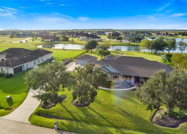 Property at 310 Quail Ridge Ln, Dickinson, TX 77539, 4 beds, 3 baths