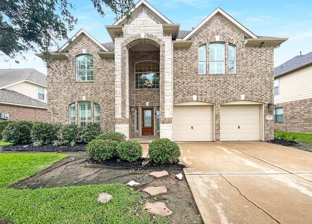 Property at 3306 Cactus Heights Ln, Pearland, TX 77581, 4 beds, 3.5 baths