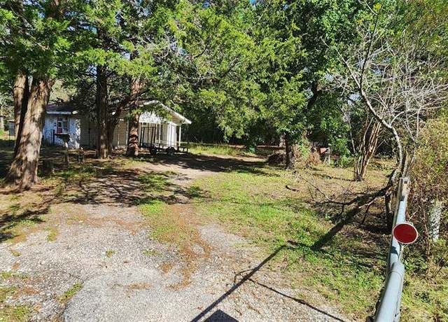 Property at 1577 US Highway 190 Unit A, Huntsville, TX 77340, 2 beds, 2 baths