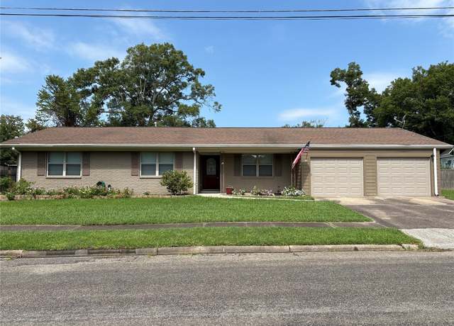 Property at 523 N Drew Ave, Livingston, TX 77351, 3 beds, 2 baths