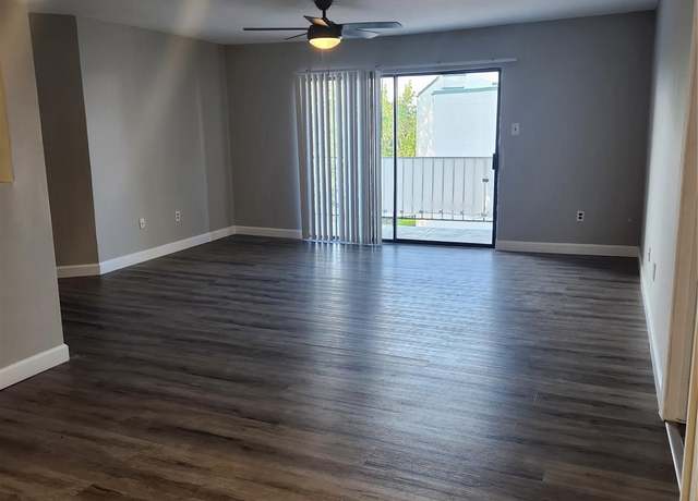 Property at 2818 S Bartell Dr #35, Houston, TX 77054, 2 beds, 2 baths