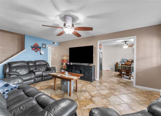 Property at 2315 37th Ave N, Texas City, TX 77590, 3 beds, 2 baths