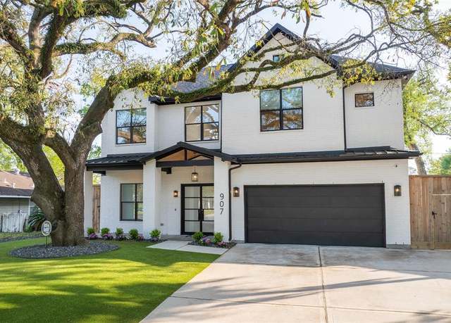 Property at 907 W 43rd St, Houston, TX 77018, 4 beds, 5 baths