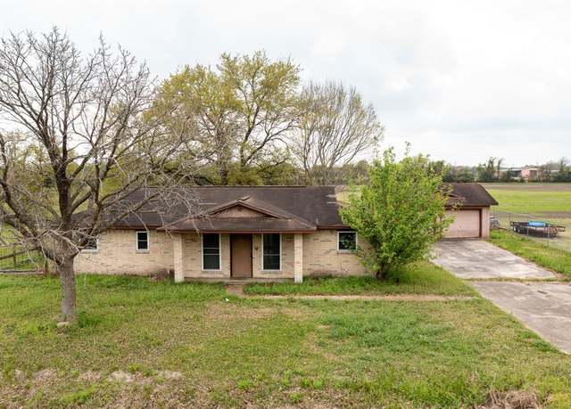 Property at 11026 Bois D Arc St, La Porte, TX 77571, 3 beds, 2 baths