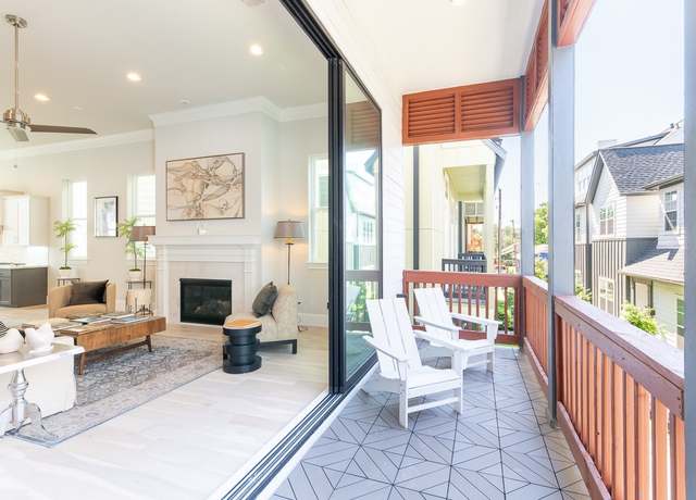 Property at 612 Delmar, Houston, TX 77023, 3 beds, 3.5 baths