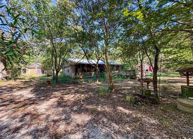 Property at 382 Sawmill Dr, Lovelady, TX 75851, 3 beds, 2 baths