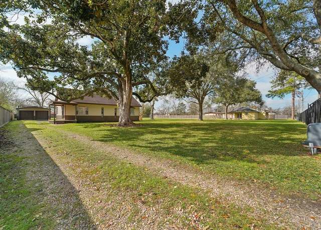 Property at 5302 Pine Ave, Pasadena, TX 77503, 3 beds, 1 bath