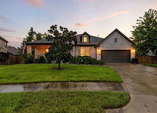 Property at 23415 Timberwood Grove Ct, New Caney, TX 77357, 6 beds, 4 baths