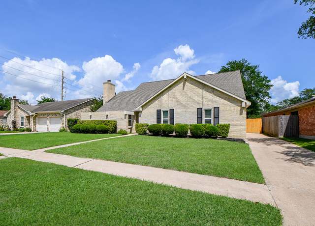 Property at 311 Applewhite Dr, Katy, TX 77450, 4 beds, 3 baths