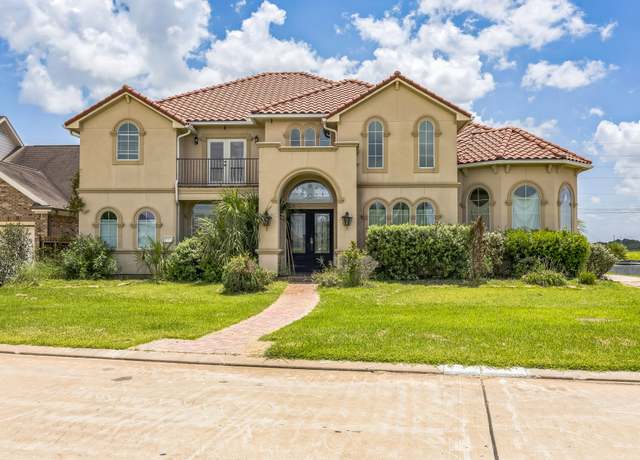 Property at 70 Palmero Way, Manvel, TX 77578, 4 beds, 3.5 baths
