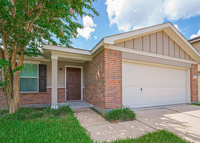 Property at 16031 Heights Harvest Ln, Cypress, TX 77429, 3 beds, 2 baths