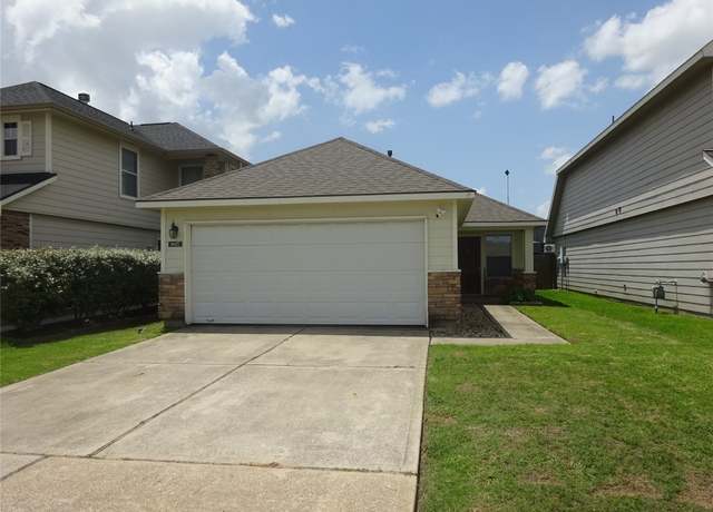 Property at 8827 Windfern Trace Dr, Houston, TX 77064, 3 beds, 2 baths