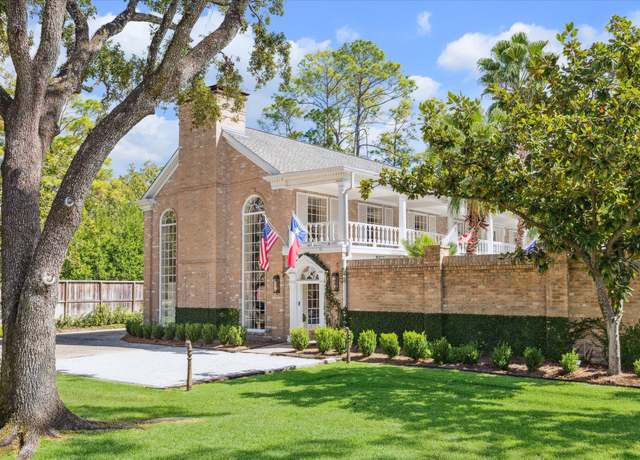 Property at 667 Shartle Cir, Hunters Creek Village, TX 77024, 4 beds, 4.5 baths