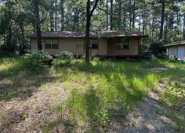 Property at 1883 Winding Creek Dr, Trinity, TX 75862, 3 beds, 2 baths