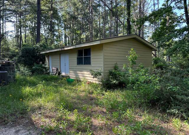 Property at 1883 Winding Creek Dr, Trinity, TX 75862, 3 beds, 2 baths