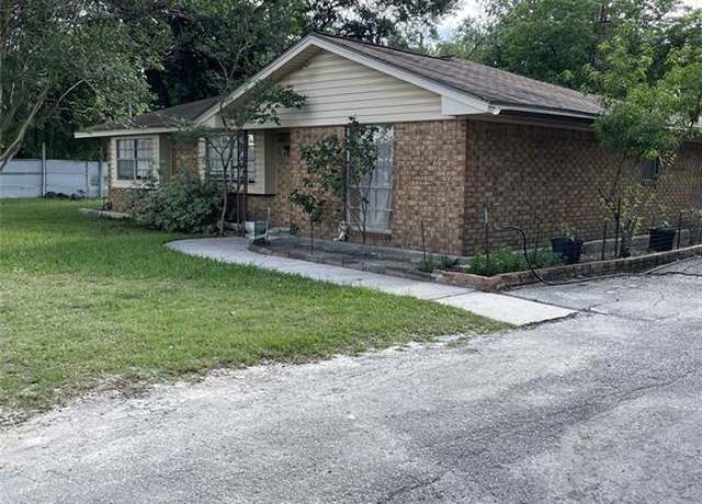 Property at 15421 Henry Rd, Houston, TX 77060, 3 beds, 1.5 baths