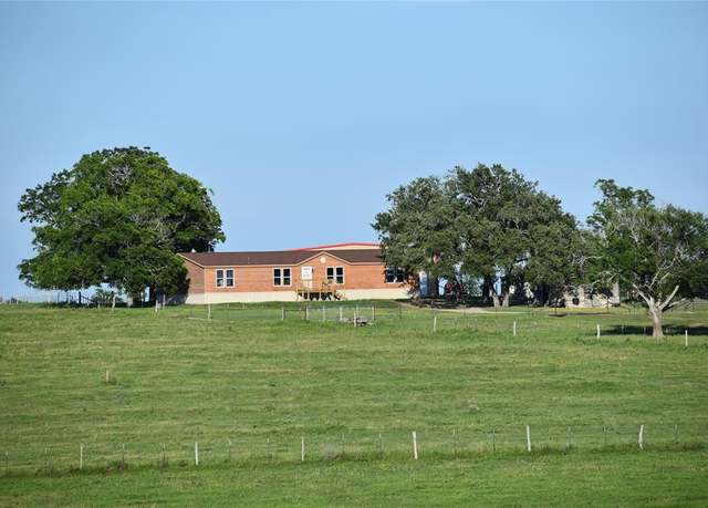 Property at 443 County Road 280, Shiner, TX 77984, 4 beds, 2 baths