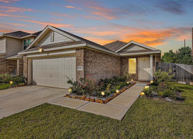 Property at 332 Riverwood Village Ln, Sealy, TX 77474, 3 beds, 2 baths