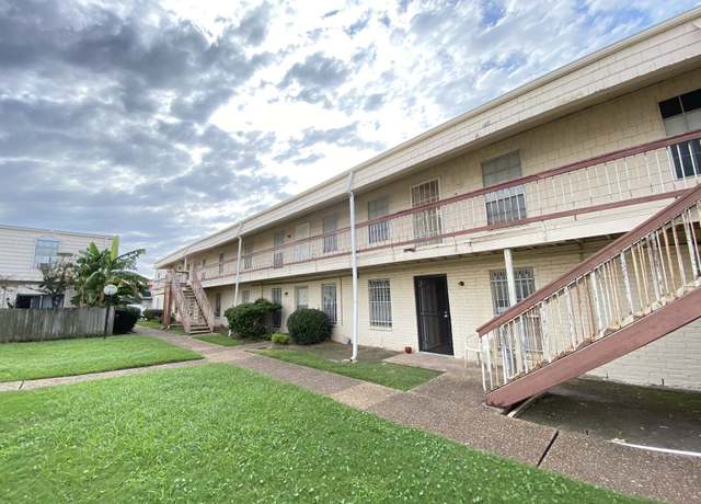 Property at 6201 Ranchester Dr #19, Houston, TX 77036, 3 beds, 2 baths