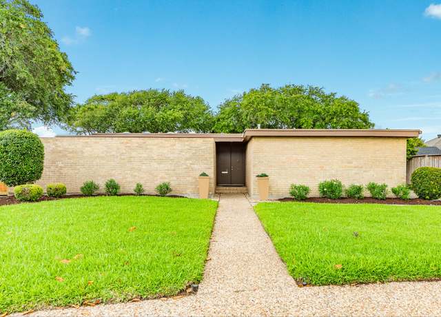 Property at 3 Park Ln, Galveston, TX 77551, 3 beds, 3 baths