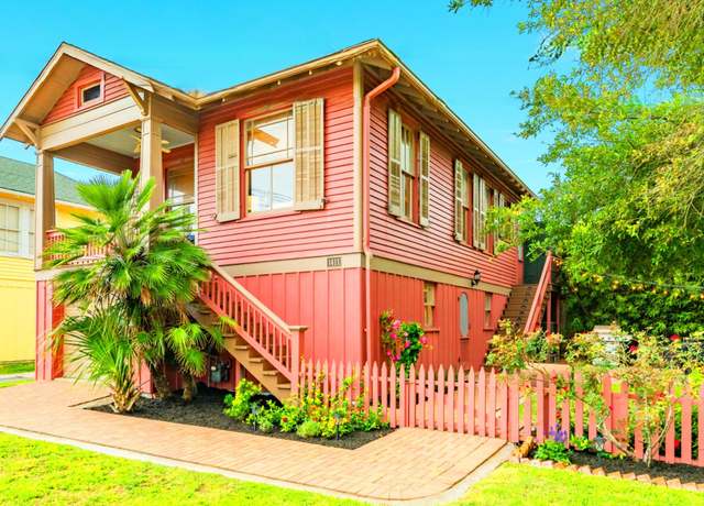 Property at 1411 13th St, Galveston, TX 77550, 3 beds, 2 baths