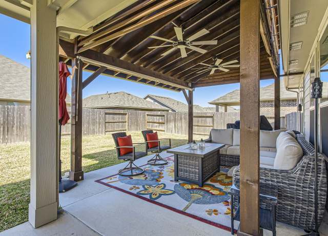 Property at 4724 Bartagrass Dr, Richmond, TX 77469, 4 beds, 3 baths