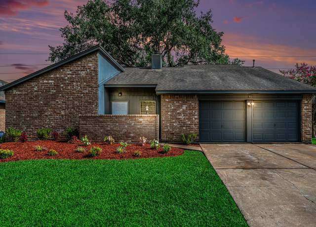 Property at 15826 Alta Mesa Dr, Houston, TX 77083, 3 beds, 2 baths