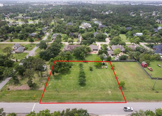 Property at 3322 Tx-146, Shoreacres, TX 77571