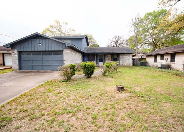 Property at 1010 Haynes St, Brenham, TX 77833, 3 beds, 2 baths