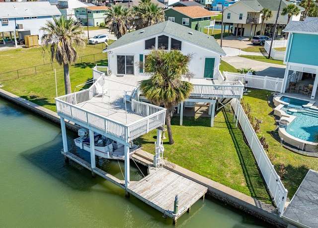 Property at 22218 Matagorda Dr, Galveston, TX 77554, 3 beds, 2 baths